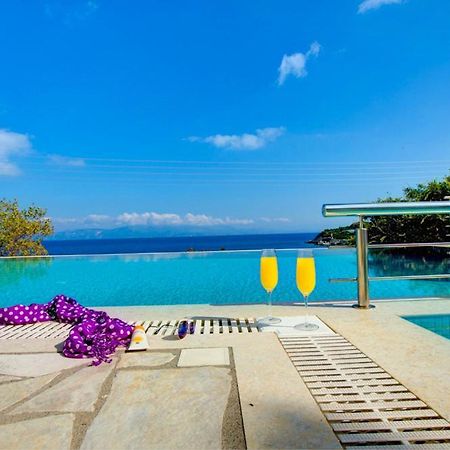 Villa Terra Del Nonno With Sea Views & Pool Gaios Exterior foto