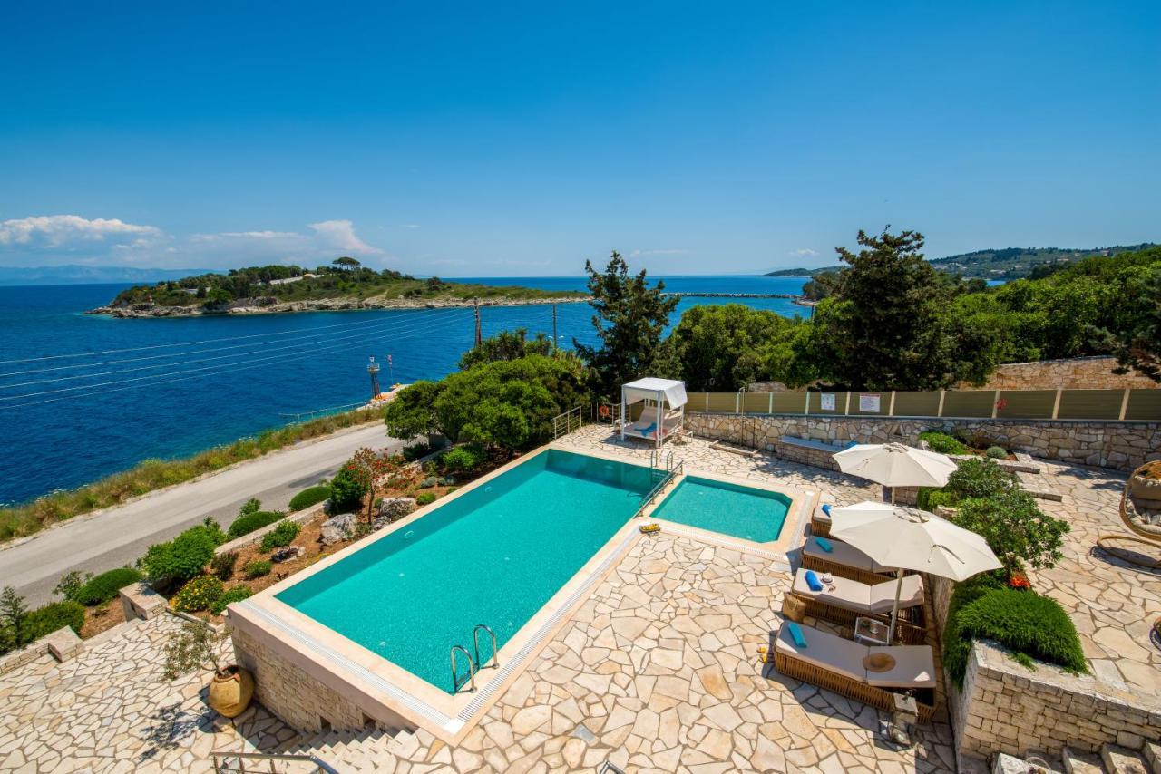 Villa Terra Del Nonno With Sea Views & Pool Gaios Exterior foto