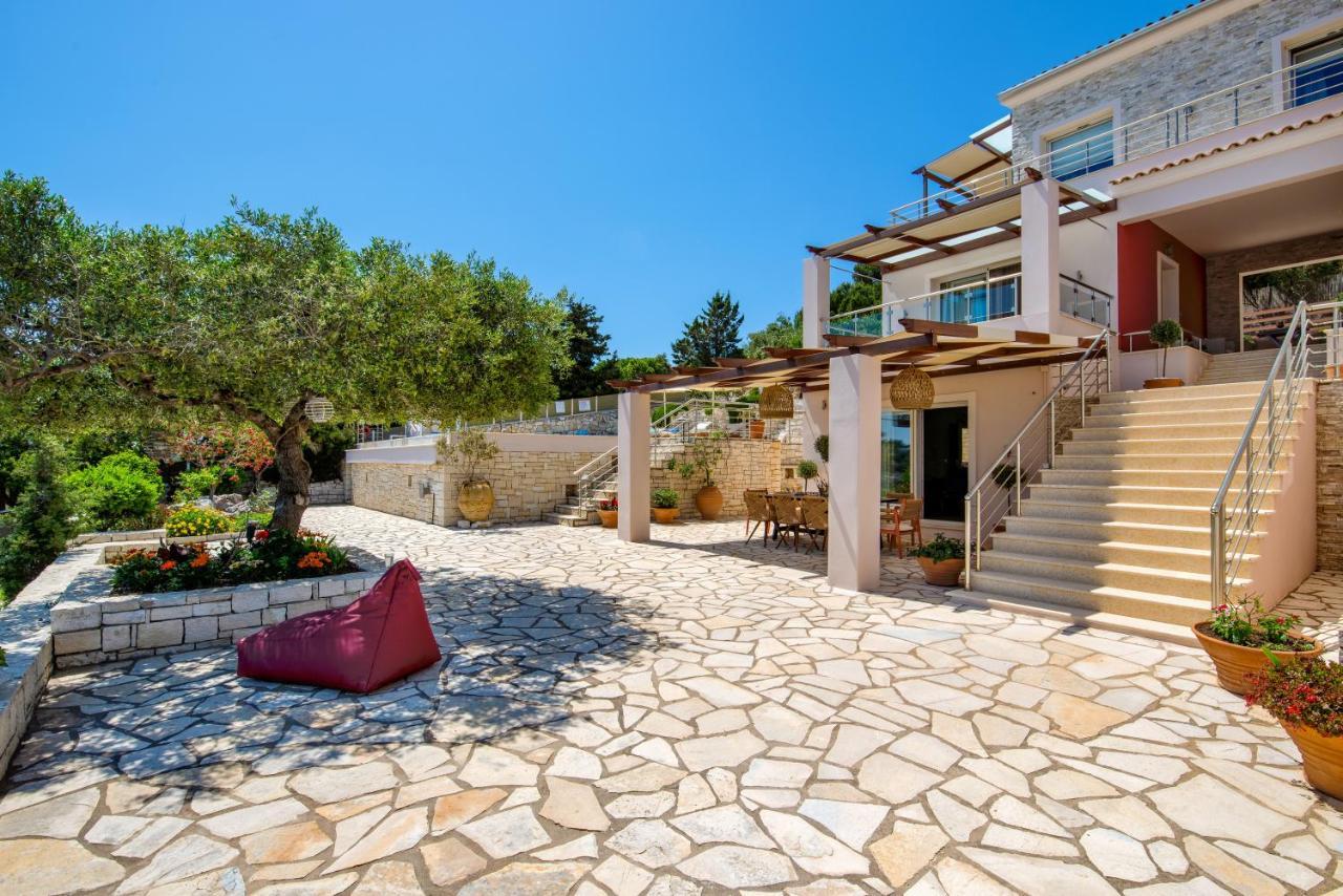 Villa Terra Del Nonno With Sea Views & Pool Gaios Exterior foto