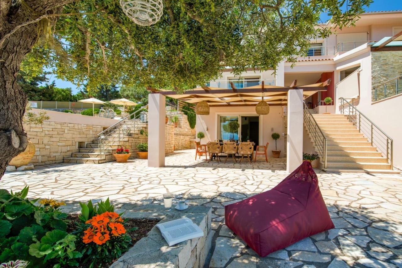 Villa Terra Del Nonno With Sea Views & Pool Gaios Exterior foto