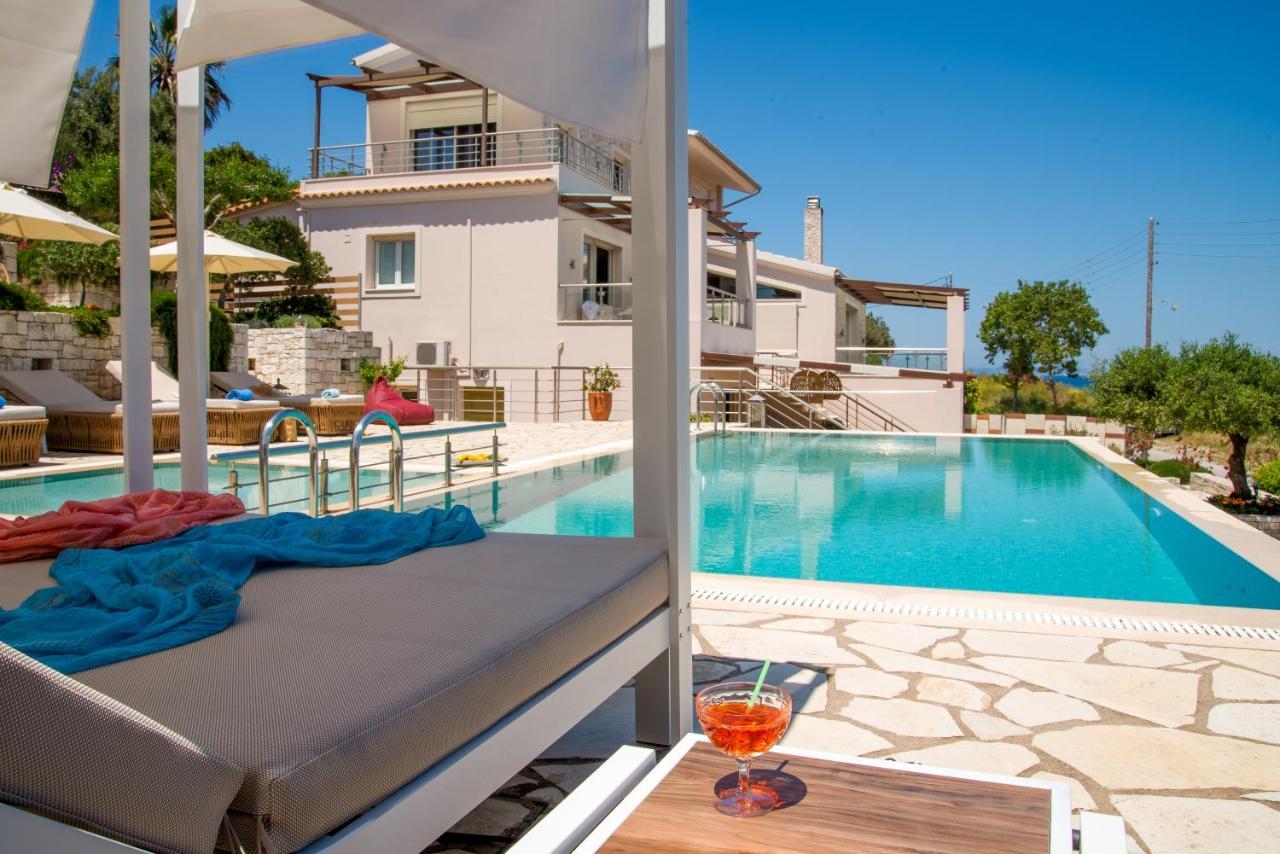 Villa Terra Del Nonno With Sea Views & Pool Gaios Exterior foto